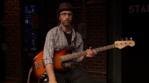 At a Glance. Funk and R&B Bass [eng]