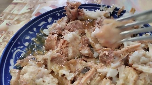 Рассольник за 15 минут. Обзор Великолужской тушенки из свинины. ???