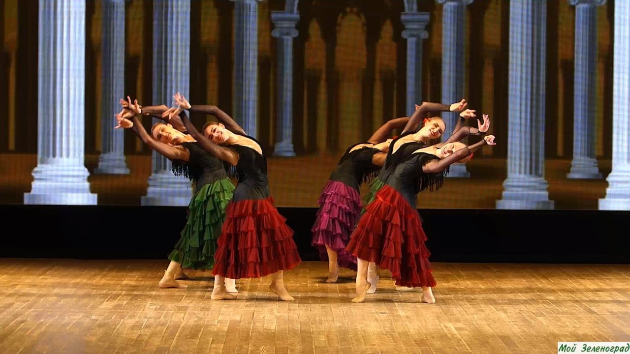 Испанский танец из балета П. Чайковского «Щелкунчик». Исполняет старшая группа студии «Грация»