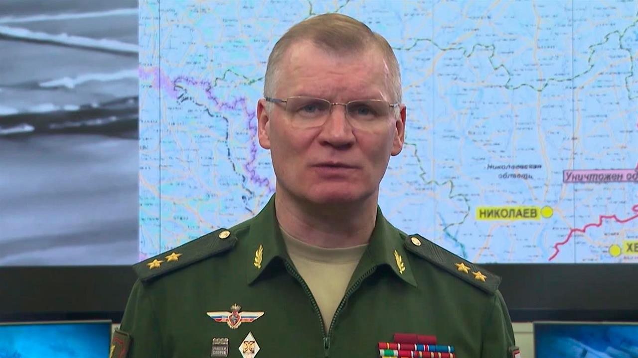 На Донецком направлении ВС РФ продолжали успешные ...ьные действия, заняли выгодные рубежи и позиции
