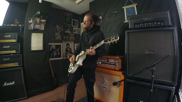 The White One смотреть онлайн