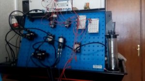 Система гидравлического привода под управлением контроллера (ПЛК). Электрогидроавтоматика