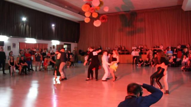 Amistad 2019. Bachata, мастера (отборочный тур, 1 заход, 2 трек) смотреть онлайн