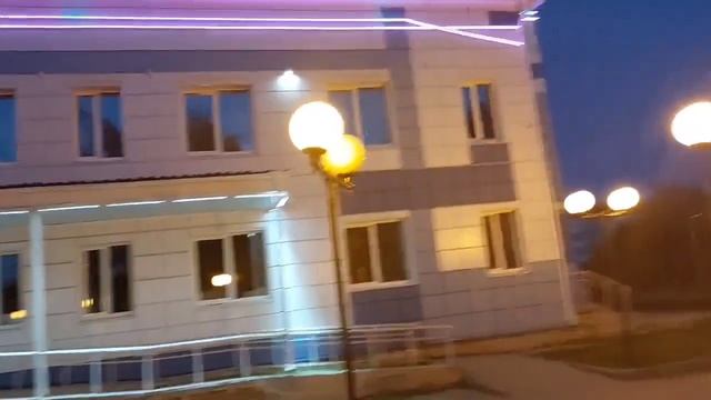 Заместителя главы Урай Елену Подбуцкую не волнует освещение социальных объектов! Позор и отставка! смотреть онлайн