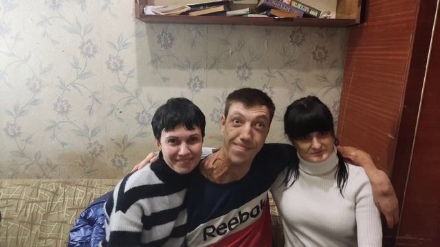 мне 34 года друзья рядом, зая моя Красаветса смотреть онлайн