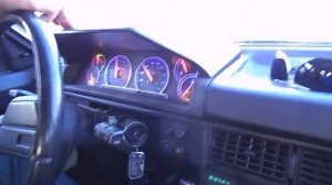 Выхлоп на Ø51 трубе с двумя стронгерами без глушителя из салона.