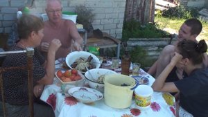 День рожденья на даче у Нины!