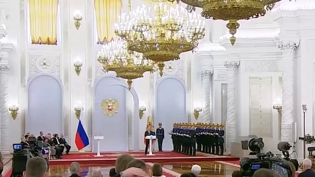 Happy Russian Day - С праздником, дорогие россияне! смотреть онлайн