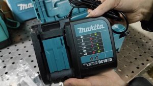 ушм Makita dga 504 в кейсе макпак и с зарядкой dc 18 sd.