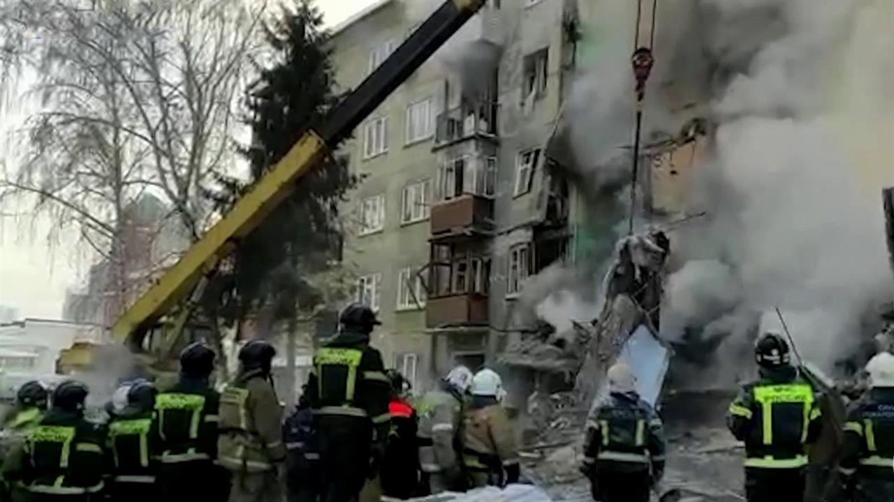 Число погибших в результате взрыва бытового газа в Новосибирске увеличилось до восьми человек