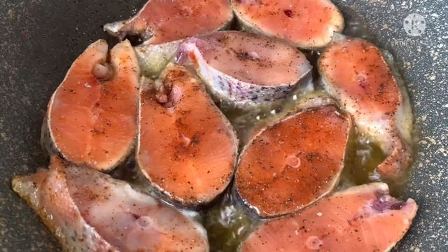 Жарим стейки ФОРЕЛИ без кляра и муки✔️Жареная рыба с хрустящей корочкой