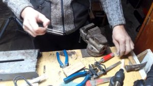 Крюк на пояс для шуруповерта-2