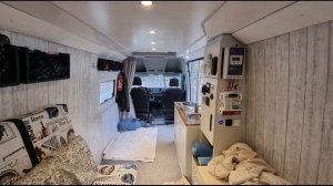 VW Crafter - переделка в дом на колесах своими корявыми руками :)