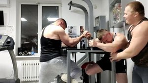 АМРЕСЛИНГ ТРЕНЕРОВКА В ЗАЛЕ