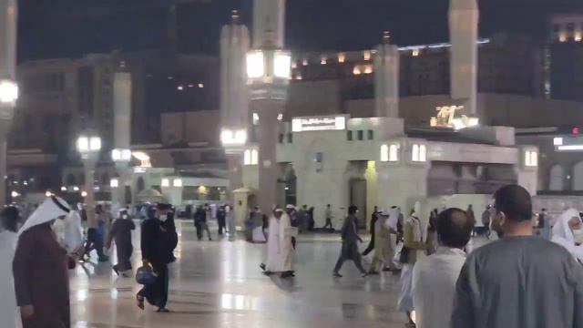 ВСЕ МУСУЛЬМАНЕ ВЫШЛИ НА УЛИЦА смотреть онлайн