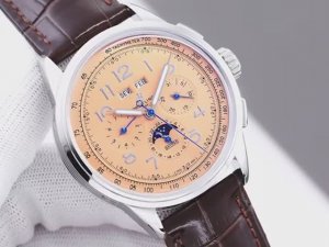 Breitling цена 384 $