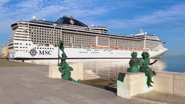 MSC Splendida - обзор круиза