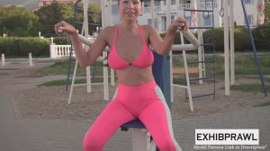 showing Camel toe in public no bra no panty challenge - показывает верблюжью лапку на публике