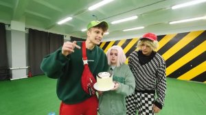 Никогда не готовь торты ВСЕХ МОНСТРОВ в 3:00 часа ночи !!!