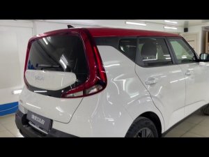 KIA Soul - бронирование фар автомобиля, тонировка задней полусферы пленкой Llumar