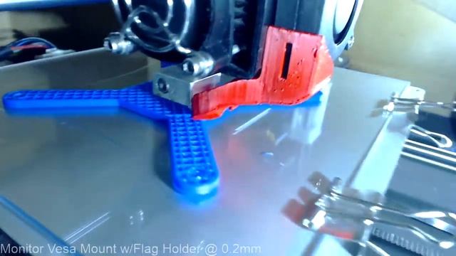 Monitor Vesa Mount w/Flag Holder @ 0.2mm смотреть онлайн