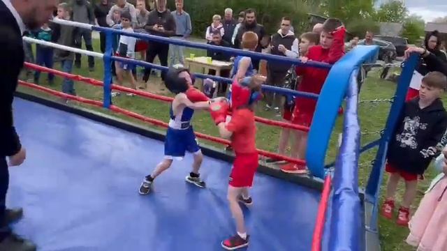Бокс Котельников Александр 6 лет