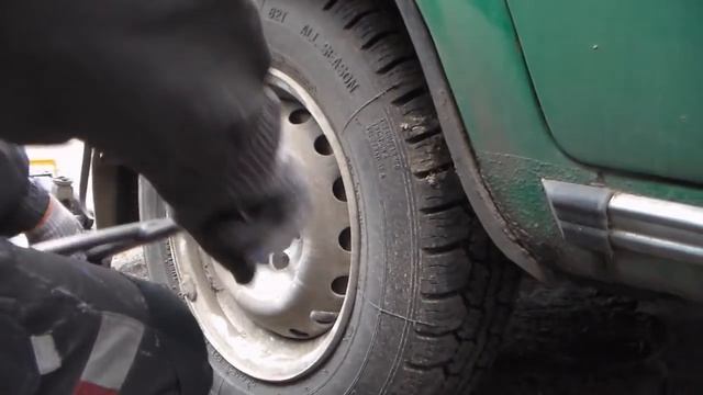 Докатался-замена тормозных колодок ВАЗ 2106-классика. смотреть онлайн