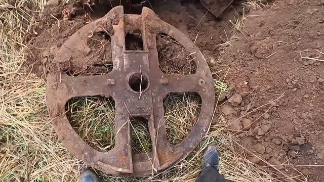 ЛЮТЫЙ СБРОС ИЗ ОДНОЙ ЯМЫ —  БИТАЯ ДЕРЕВУШКУ И ГЛУБИННЫЙ МЕТАЛЛ  ( 2 часть )