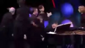 "Чардаш" Монти. Групповое исполнение на рояли в 20 рук