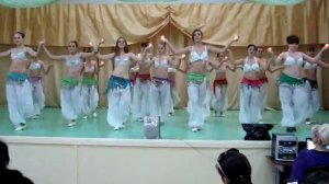 Восточный танец со свечами