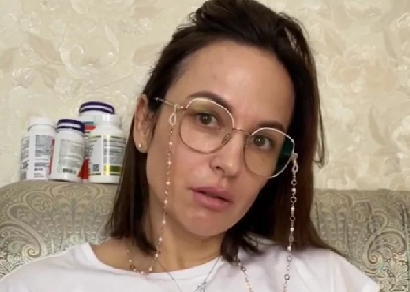 Смешные видео I "Я помню чудное мгновенье..." Дочь выучила стих?