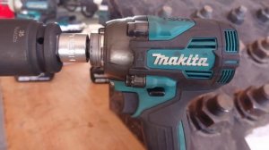 TW004G/GWT04 Makita 40V Impact Driver Fastening and Lossening Bolt 35mm