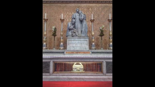 Excerpt of improvisation at Esztergom Basilica смотреть онлайн