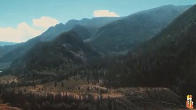 слова Е.Карасева, музыка В.Кожухина "Мы Родиной зовем"