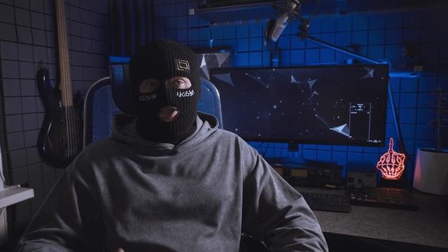 Павел Дуров пофиксил баги комментариями, Telegram спалился на работе с правительством | BespalePhon смотреть онлайн