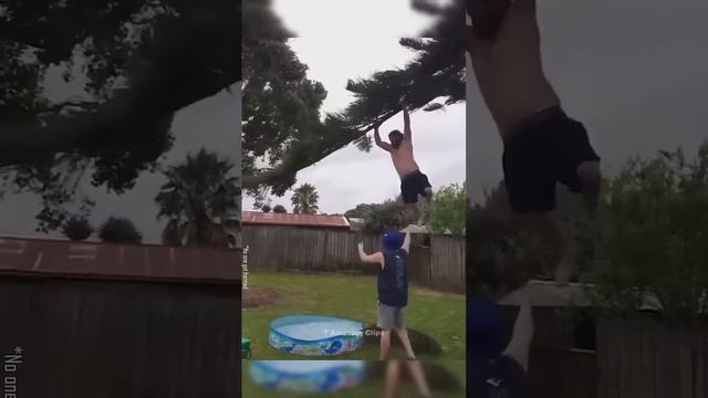 Дураки. Чудаки. Очень смешно ???__ #shorts #viralshorts #funnyfails #epicfails