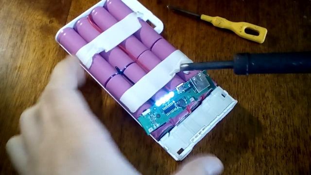 НЕБОЛЬШОЙ РЕМОНТ ПАВЕРБАНКА XIAOMI смотреть онлайн