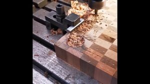 Торцевая разделочная доска своими руками с помощью подручных приспособлений