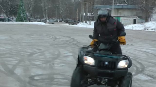Зимой на квадрацикле смотреть онлайн