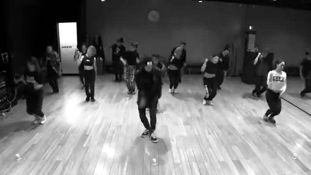 Наш будущий флешмобный танец))) смотреть онлайн