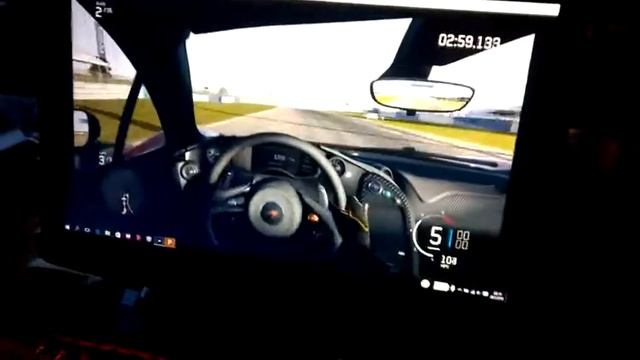 Lenovo y700 17,3 intel i5-6300HQ 2.3G смотреть онлайн