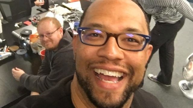 Questions about Löwenmensch and Scott's S1 Red Eyes смотреть онлайн