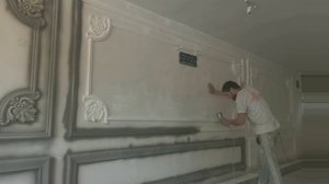 ПОКЛЕЙКА ОБОЕВ