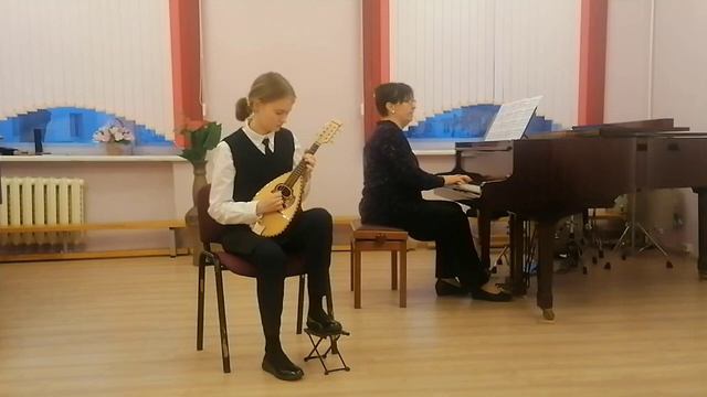 Буландо Богдана, 6 год обучения, 13 лет, мандолина (старшая средняя 13-14) смотреть онлайн