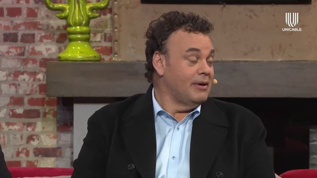 Paul Stanley y José Eduardo Derbez se dan duro en batalla de bromas pesadas!  Miembros al Aire
