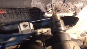 Как снять стеклоподъемник на автомобиле Daewoo Nexia высверливаем заклепки