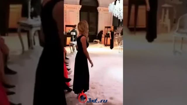 Снежный декор на ювелирном показе Cluev Haute Joaillerie.