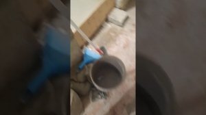 как залить жидкий пол