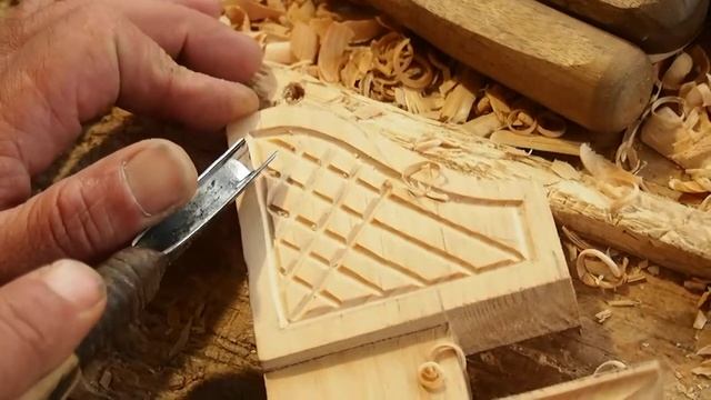 Резьба по дереву. Кронштейн. смотреть онлайн