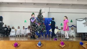 Мюзикл "Новогодние приключения Маши и Вити". Театральная студия "Арлекин" МОБУ ООШ №6